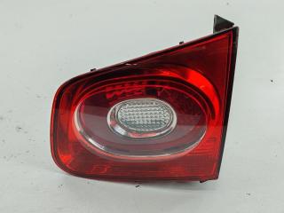 фонарь крышки багажника правый Volkswagen Tiguan 1 поколение 2008, 1.4 л., бензин, МКПП, белый, внедорожник 5 дв., 5N0945094B