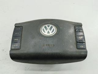 подушка безопасности водителя Volkswagen Touareg 2006, 3.0 л., дизель, АКПП, серый, внедорожник 5 дв., 7L6880201EEC