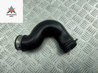 патрубок интеркулера Volkswagen Passat B6 2007, 2.0 л., дизель, МКПП, чёрный, универсал