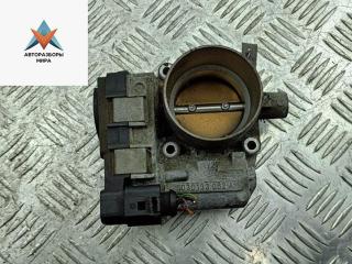 заслонка дроссельная Volkswagen Touran 1 поколение [рестайлинг] 2006, 1.6 л., бензин, МКПП, чёрный, минивэн, 03C133062A