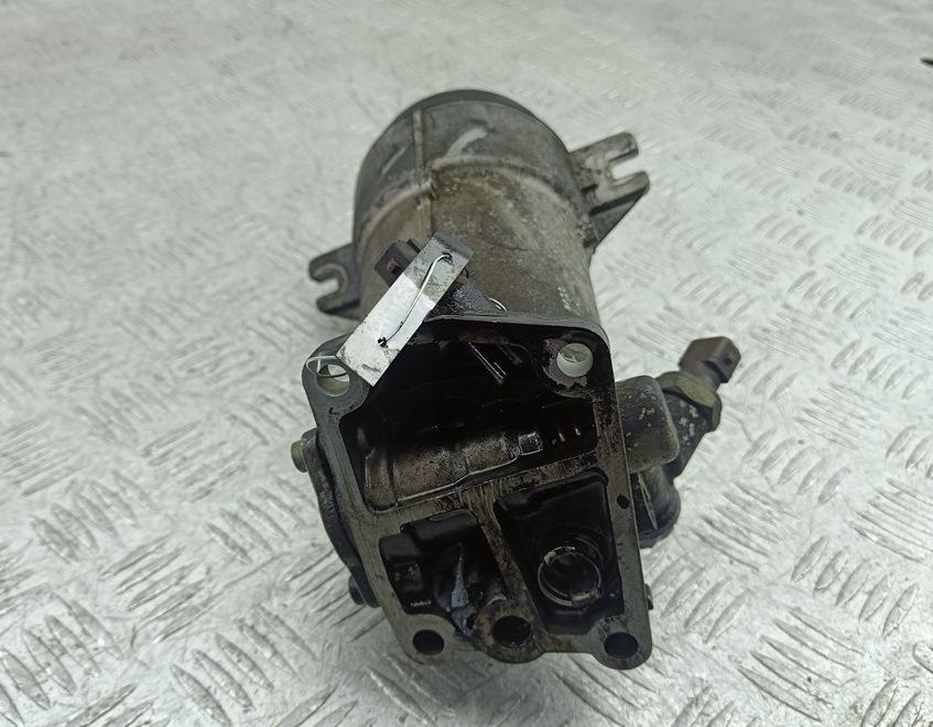 корпус масляного фильтра BMW 5 E39 1998, 2.5 л., дизель, АКПП, седан, 2246395