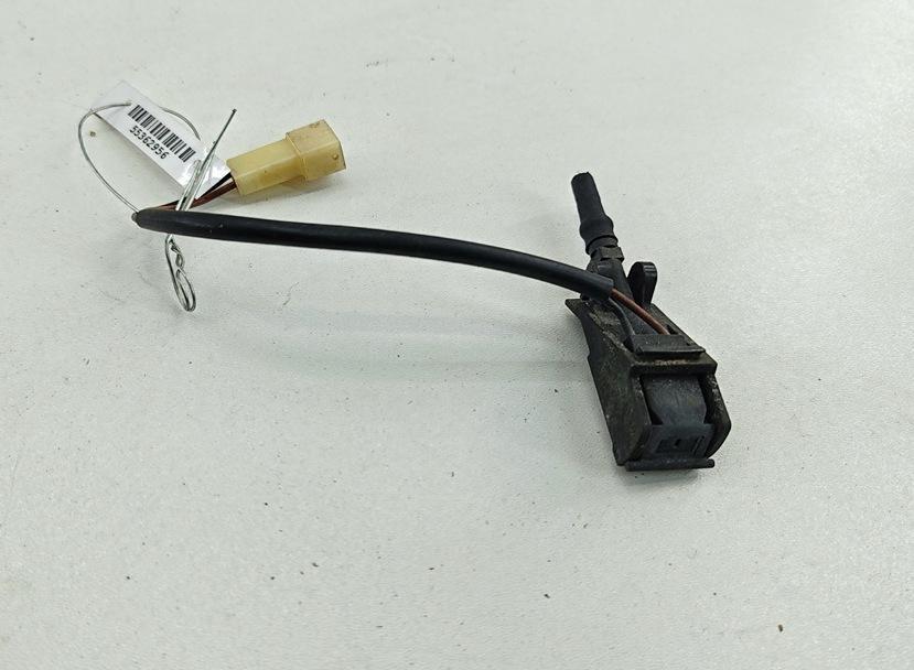форсунка омывателя лобового стекла Volkswagen Touareg 2007, 5.0 л., дизель, АКПП, серый, внедорожник 5 дв., 6E0955986B