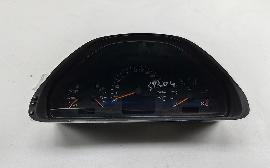 приборная панель Mercedes-Benz E W210 2001, 2.2 л., дизель, АКПП, синий, универсал, 2105407211