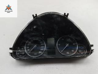 приборная панель Mercedes-Benz C-Класс W203/S203/CL203 [рестайлинг] 2004, 2.2 л., дизель, МКПП, серый, седан, 2035404947