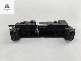 кнопка обогрева сидений Mercedes-Benz E-Класс W210/S210 [рестайлинг] 2001, 2.2 л., дизель, АКПП, синий, универсал, 2108200151