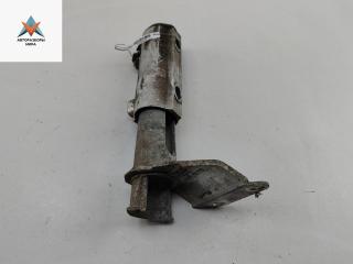 кронштейн заднего бампера Audi 80 8C/B4 1991, 2.0 л., бензин, МКПП, серый, седан, 8A0807331A