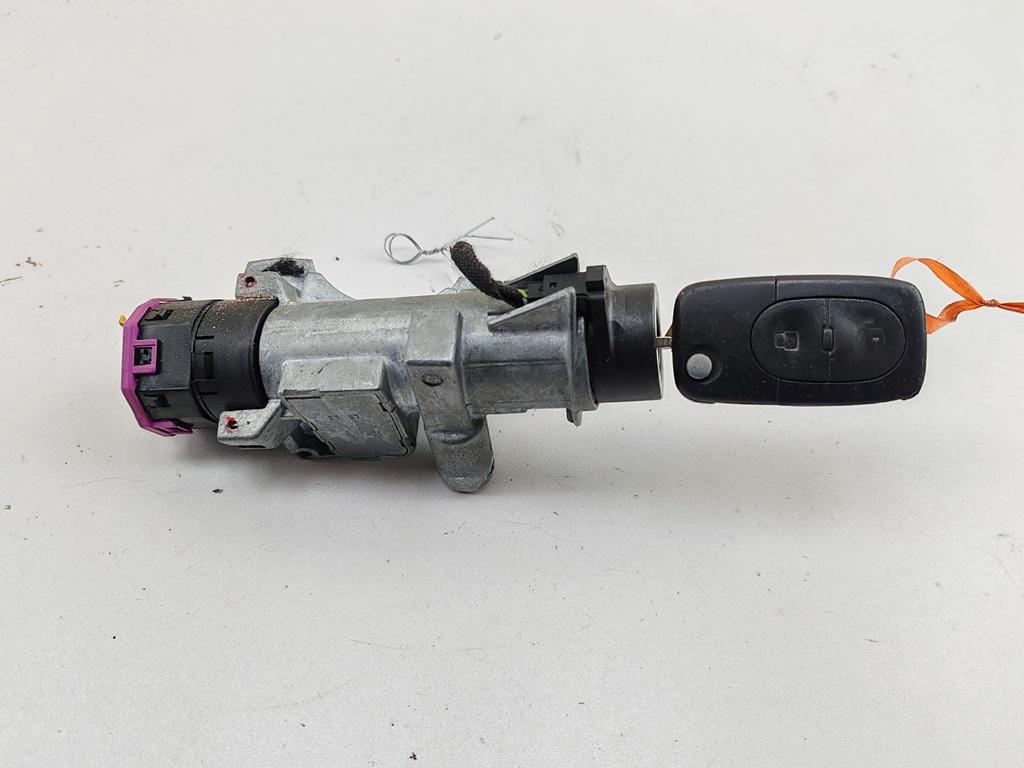 замок зажигания Audi A6 C5 1997, 2.8 л., бензин, АКПП, чёрный, седан, 1J0419959A
