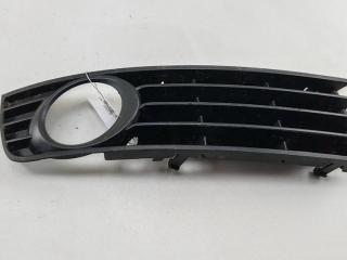 рамка фары противотуманной правой Audi A4 B6 2003, 2.0 л., бензин, МКПП, серый, седан, 8E0807682A