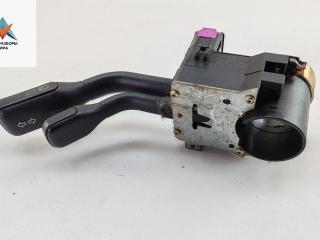 переключатель поворотов Audi 80 8C/B4 1992, 2.0 л., бензин, МКПП, красный, седан, 443953513H