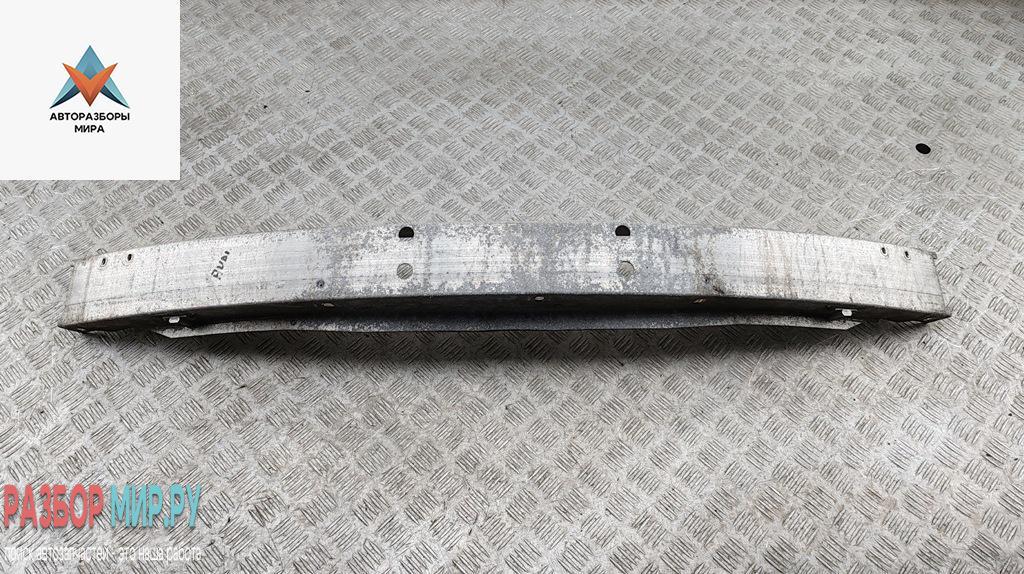 усилитель бампера переднего Audi A6 4B/C5 1997, 2.8 л., бензин, АКПП, чёрный, седан, 4B0870109 - фото №1