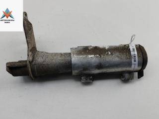 кронштейн заднего бампера Audi 80 8C/B4 1991, 2.0 л., бензин, МКПП, серый, седан, 8A0807332A