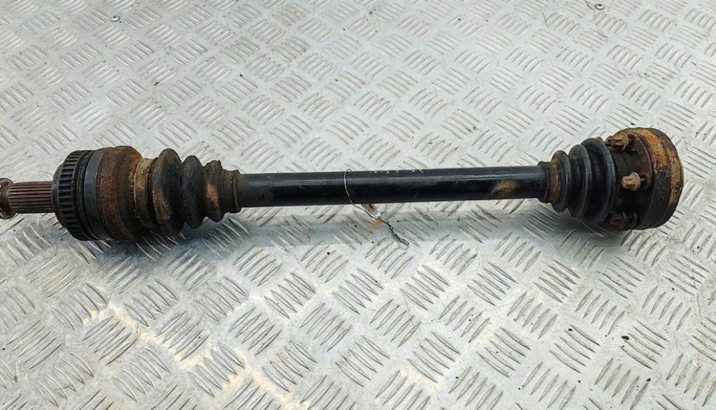 полуось задняя (приводной вал, ШРУС) BMW 3 серия E46 1999, 1.9 л., бензин, МКПП, серый, седан - фото №1