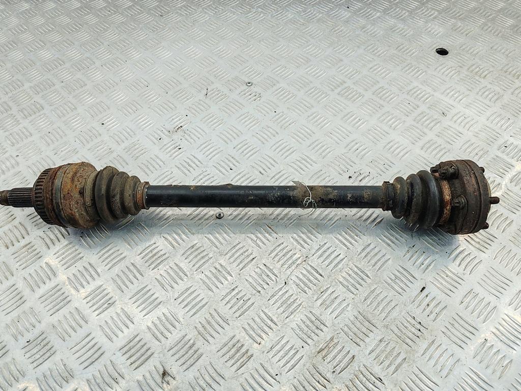 полуось задняя (приводной вал, ШРУС) BMW 3 E46 2003, 2.0 л., дизель, АКПП, серый, универсал