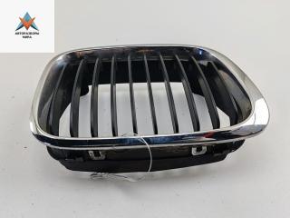 решетка радиатора BMW 3 серия E46 [рестайлинг] 2002, серый, хетчбэк 3 дв., 8159624