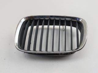 решетка радиатора BMW 5 E39 1999, серый, универсал, 8159313
