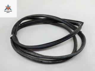 уплотнитель двери Mercedes-Benz E-Класс W210/S210 1998, 3.2 л., бензин, АКПП, чёрный, универсал