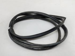 уплотнитель двери Mercedes-Benz E-Класс W210/S210 1998, 3.2 л., бензин, АКПП, чёрный, универсал