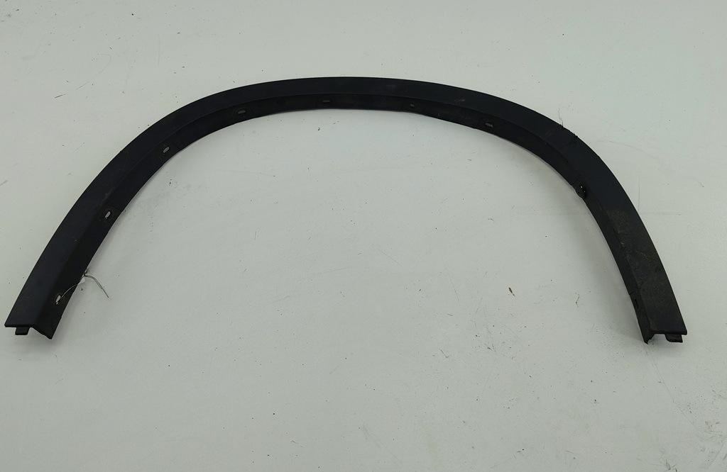 Накладка на арку передняя правая BMW X1 E84 2011, 2.0 л., дизель, АКПП, чёрный, внедорожник 5 дв.