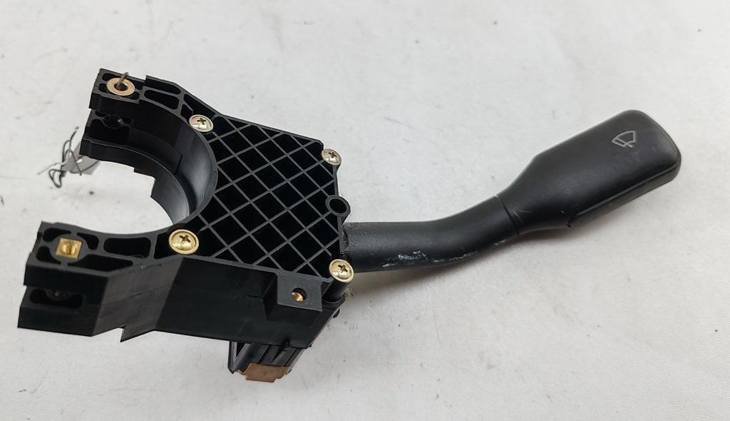 переключатель дворников Audi A4 B5 1997, 1.6 л., бензин, МКПП, синий, седан
