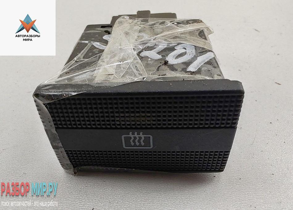 кнопка обогрева заднего стекла Volkswagen Passat B4 1995, 1.8 л., бензин, МКПП, синий, универсал, 3A0959621G - фото №1