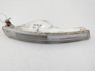Поворотник (указатель поворота) правый Volkswagen Passat B6 2007, 2.0 л., дизель, МКПП, чёрный, универсал