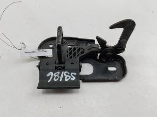 ответная часть (скоба) замка двери Volkswagen Caddy 3 поколение 2008, 1.9 л., дизель, МКПП, серый, фургон, 1T0823480A