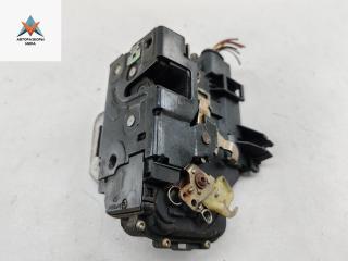 замок двери передней правой Audi A6 4B/C5 [рестайлинг] 2003, 2.5 л., дизель, МКПП, чёрный, универсал, 4B1837016G