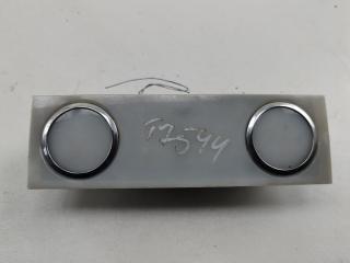 фонарь салона (плафон) Volkswagen Touareg 1 поколение 2005, 2.5 л., дизель, АКПП, чёрный, внедорожник 5 дв., 7L6947105A