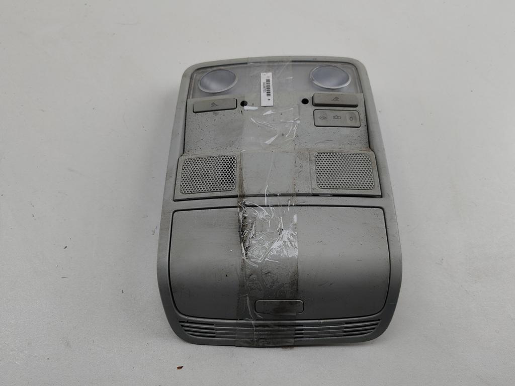фонарь салона (плафон) Volkswagen Passat B6 2010, 1.4 л., бензин, АКПП, синий, универсал, 1K0947135H