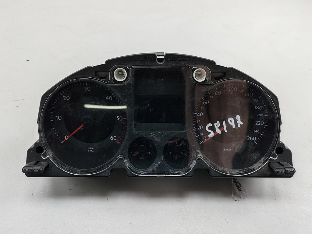 приборная панель Volkswagen Passat B6 2008, 2.0 л., дизель, АКПП, серый, универсал, 3C0920853J