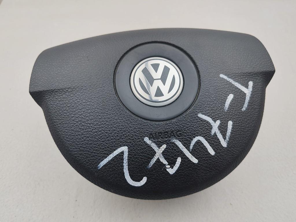 подушка безопасности водителя Volkswagen Passat B6 2006, 2.0 л., дизель, МКПП, чёрный, универсал, 3C0880201AH