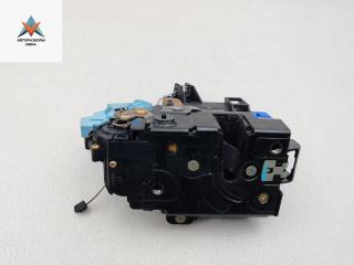 замок двери задней левой Volkswagen Golf 5 поколение 2006, 2.0 л., дизель, МКПП, чёрный, хетчбэк 5 дв., 7L0839015