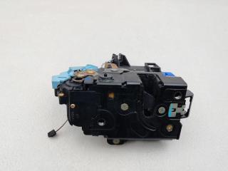 замок двери задней левой Volkswagen Golf 5 поколение 2006, 2.0 л., дизель, МКПП, чёрный, хетчбэк 5 дв., 7L0839015