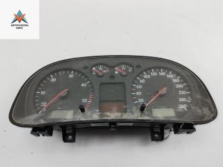 приборная панель Volkswagen Golf 4 поколение 2001, 1.9 л., дизель, МКПП, серый, универсал, 1J0920826C