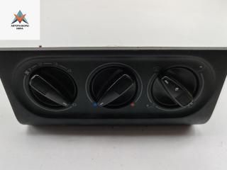 блок управления печки / климат-контроля Volkswagen Passat B4 1995, 1.8 л., бензин, МКПП, синий, универсал, 3A0819045C
