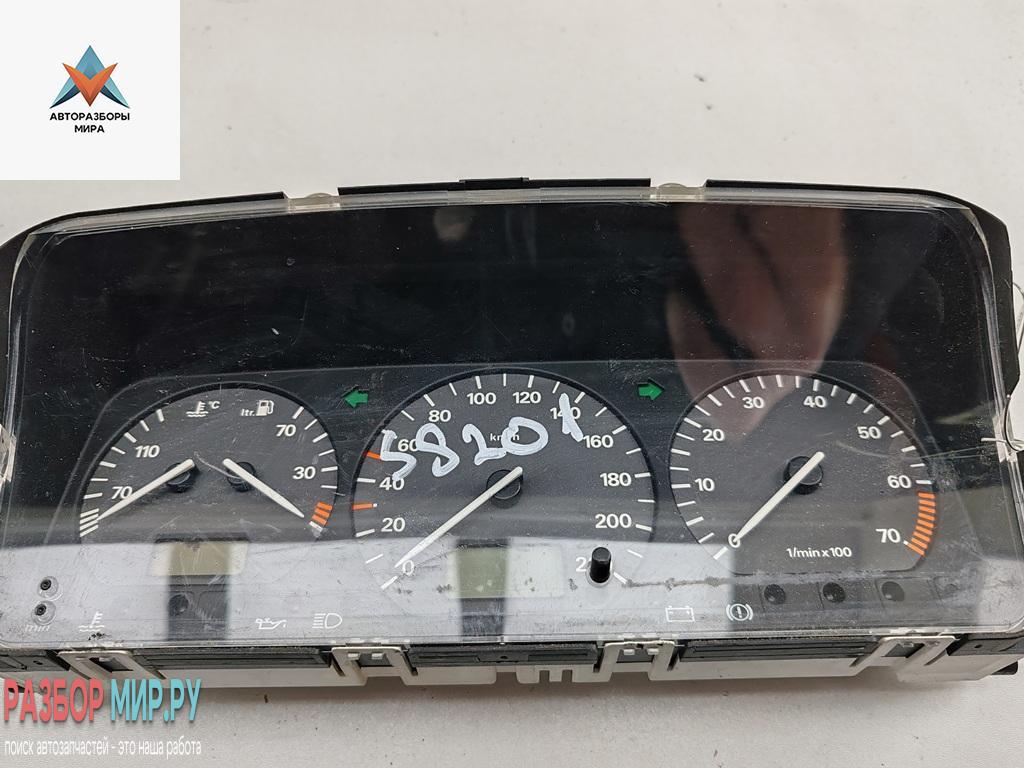 приборная панель Volkswagen Passat B4 1995, 1.8 л., бензин, МКПП, синий, универсал, 3A0919860H - фото №1