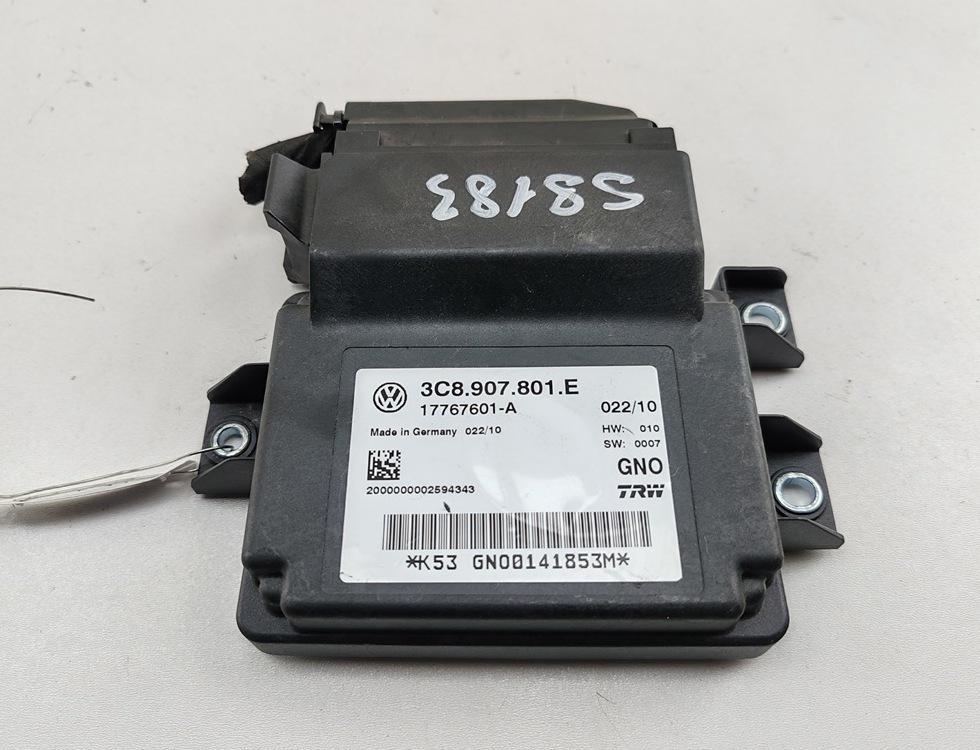 блок управления ручником Volkswagen Passat B6 2010, 1.4 л., бензин, АКПП, синий, универсал, 3C8907801E