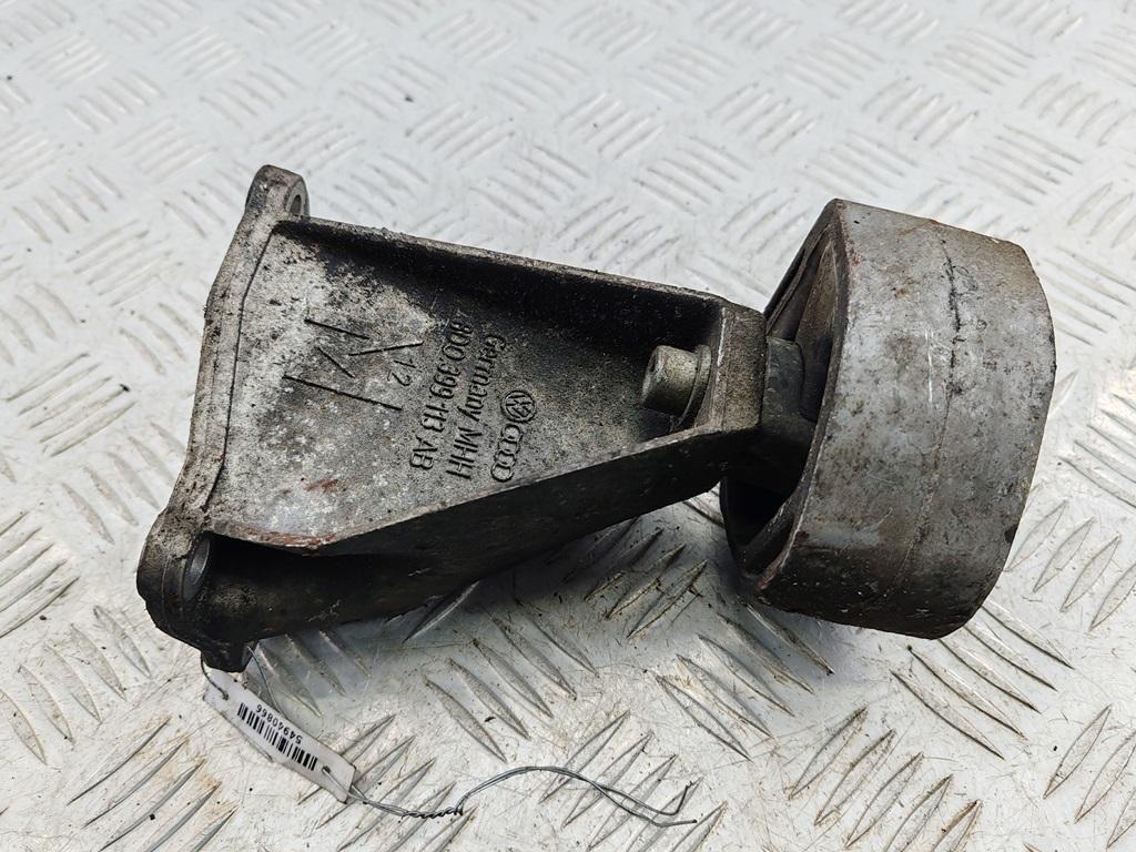 кронштейн КПП Audi A4 B5 1999, 1.8 л., бензин, МКПП, зелёный, седан, 8D0399113AB