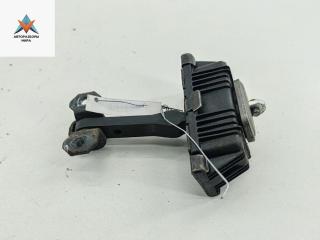 ограничитель открывания двери Mercedes-Benz Vito 2009, микроавтобус, 6397200016