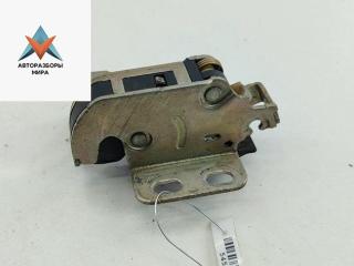 замок двери задней правой Volkswagen Crafter 1 поколение 2007, 2.5 л., дизель, МКПП, белый, микроавтобус, 9067400035