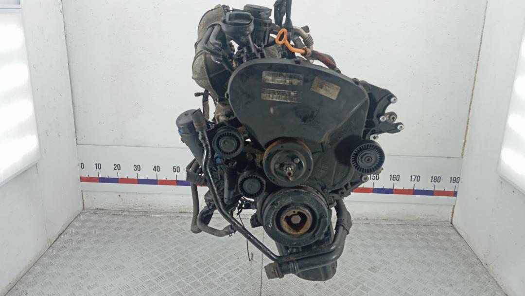 двигатель Volkswagen Crafter 1 поколение 2009, 2.5 л., дизель, МКПП, микроавтобус, BJL - фото №1