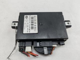 блок управления крышкой багажника Mercedes-Benz E-Класс W211/S211 2004, 3.2 л., дизель, АКПП, синий, универсал, 2118702685