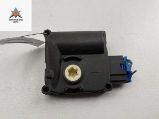 моторчик заслонки печки Audi A6 4F/C6 2005, 3.2 л., бензин, АКПП, серый, универсал, 4F0820511B