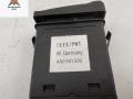 кнопка аварийной сигнализации Audi 80 8C/B4 1992, 2.0 л., бензин, МКПП, красный, седан, 4A0941509 - фото №2