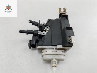 замок двери передней левой Audi A4 B5 1997, 1.6 л., бензин, МКПП, синий, седан
