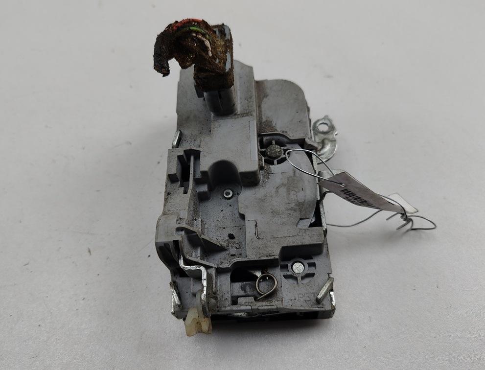 замок двери передней левой Citroen C5 2007, 2.0 л., дизель, АКПП, чёрный, универсал