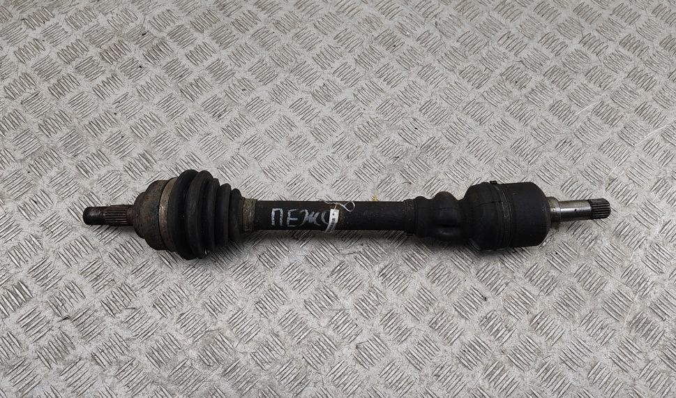 полуось передняя левая (приводной вал, ШРУС) Peugeot 307 2002, 1.6 л., бензин, МКПП, серый, универсал