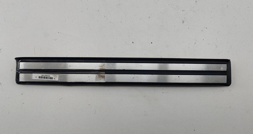 Накладка на порог внутренняя (салона) Mercedes-Benz E W210 1999, 2.0 л., бензин, МКПП, синий, седан, 2106800535