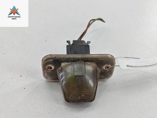 подсветка номера Volkswagen Transporter T4 1997, 1.9 л., дизель, МКПП, белый, микроавтобус