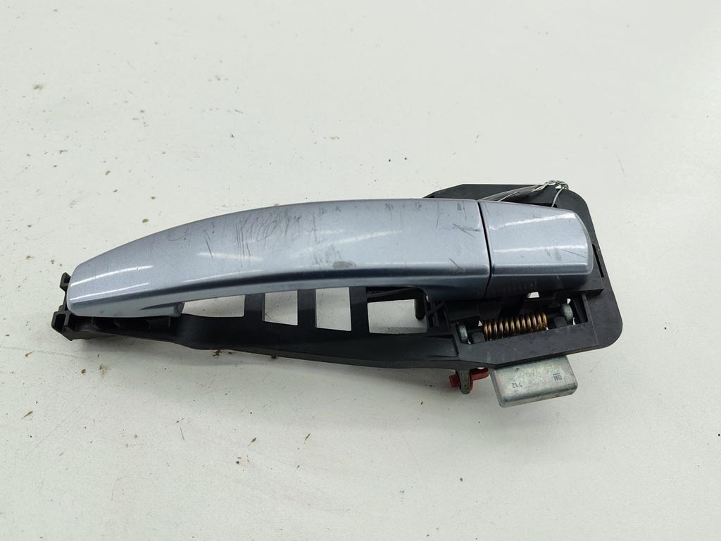 ручка наружная передняя правая Opel Vectra C 2003, 2.2 л., дизель, МКПП, серый, хетчбэк 5 дв.